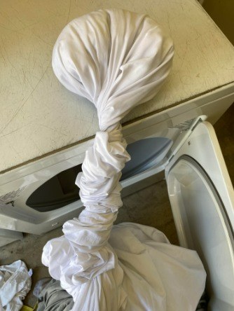 How to Avoid Balling Up Sheets in the Dryer