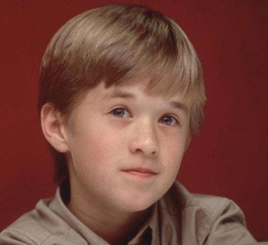 This ‘Angelic’ Child Star Stayed under the Radar — He Looks ‘Unrecognizable’