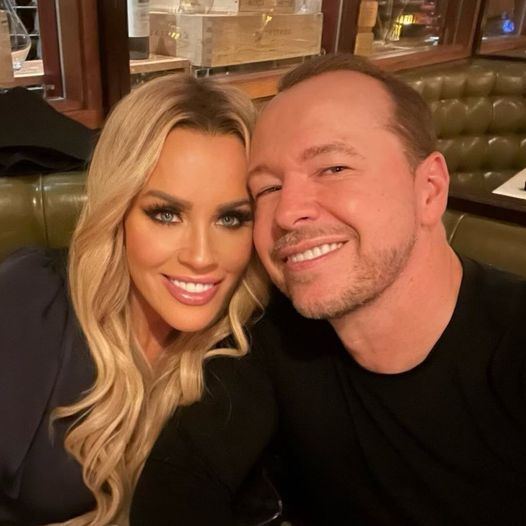 Heartbreaking Rumors Are True Donnie Wahlberg & Jenny McCarthy Confirms