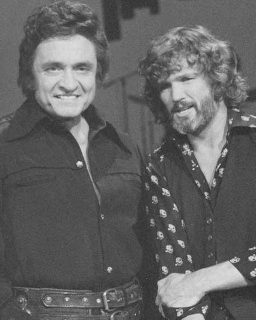 During the 1978 Christmas special of Johnny Cash, Kris Kristofferson and Johnny Cash delivered a rendition of “Sunday Morning Coming Down.”