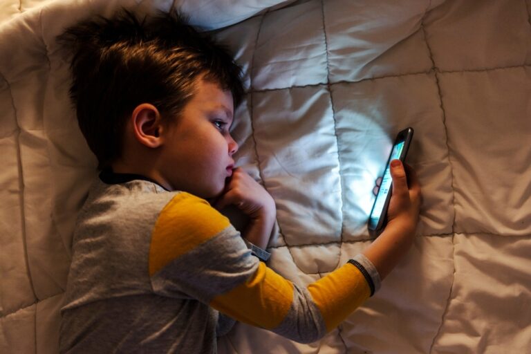 11-year-old dies because of online trend – now family is warning others about the household item that took his life