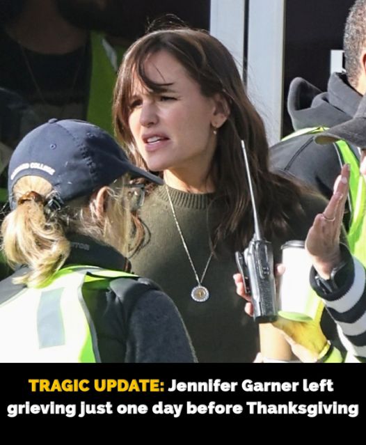 Jennifer Garner mourns loss of dog one day before Thanksgiving