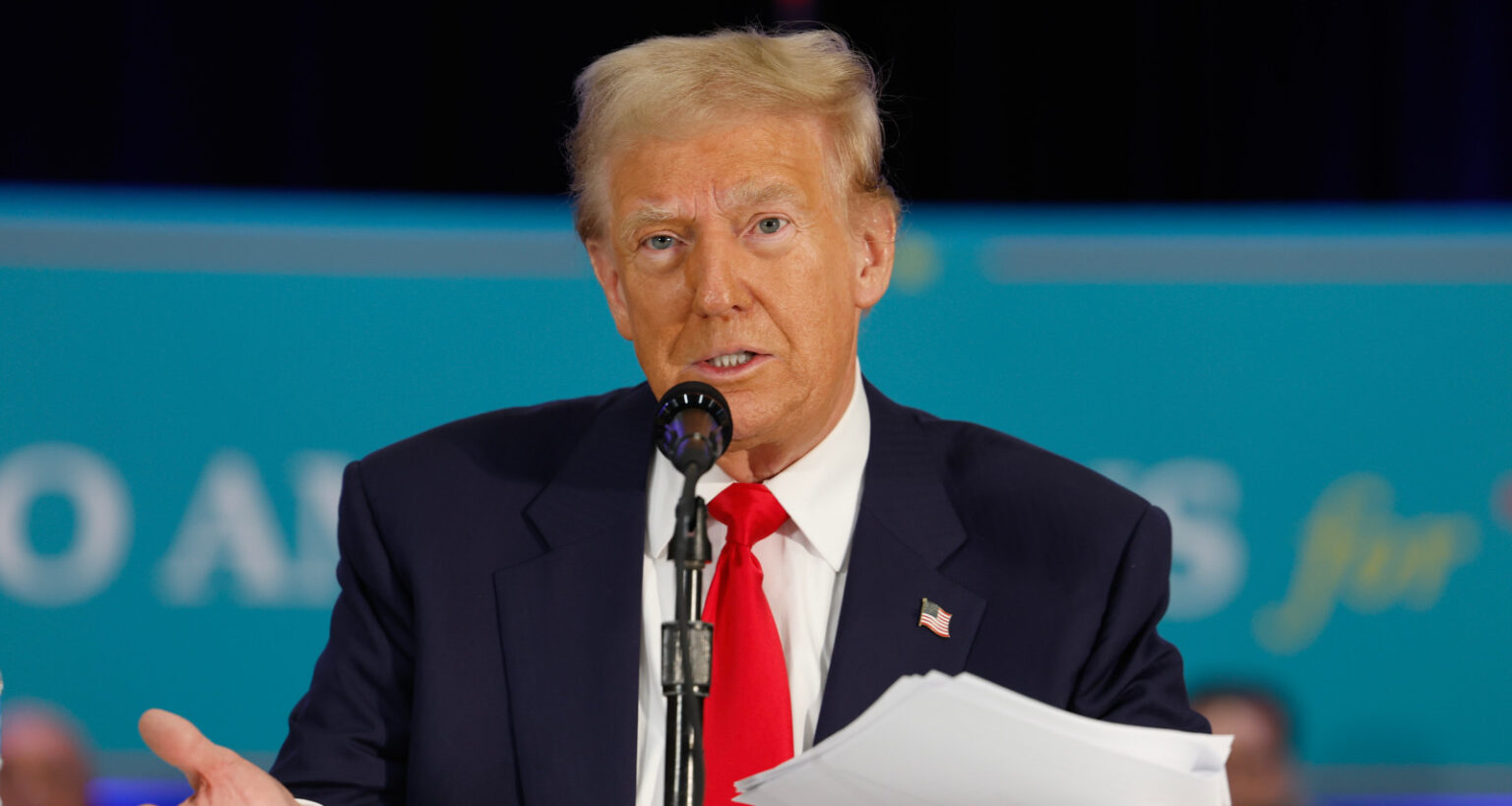 Trump Plans To Use Military To Deport Migrants After Declaring National Emergency