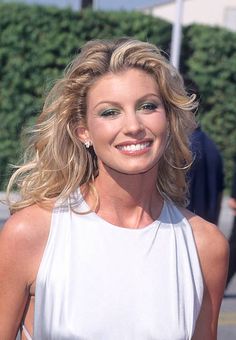 The lovely voice of Faith Hill might be permanently silenced…